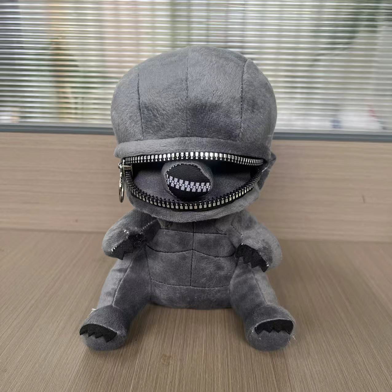 Niedliches Alien-Xenomorph-Plü – Xenomorph Kids Toys Bewertung und Preis